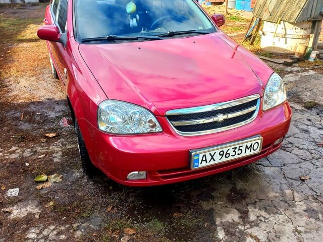 Красный Шевроле Лачетти, объемом двигателя 1.6 л и пробегом 180 тыс. км за 5600 $, фото 5 на Automoto.ua