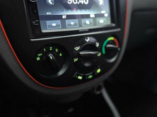 Красный Шевроле Лачетти, объемом двигателя 0 л и пробегом 158 тыс. км за 5690 $, фото 21 на Automoto.ua