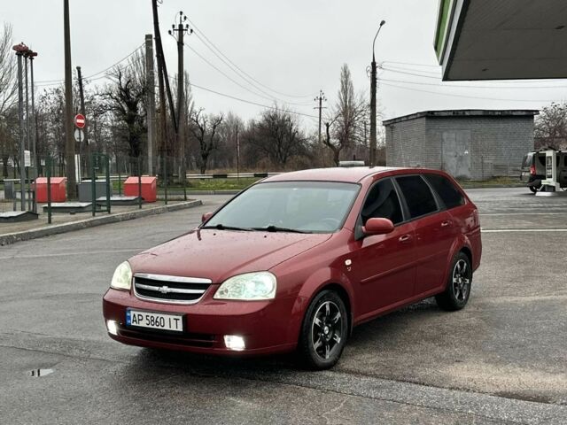 Красный Шевроле Лачетти, объемом двигателя 1.8 л и пробегом 251 тыс. км за 3999 $, фото 6 на Automoto.ua