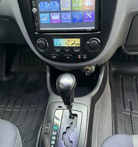 Червоний Шевроле Лачетті, об'ємом двигуна 1.8 л та пробігом 280 тис. км за 5850 $, фото 11 на Automoto.ua