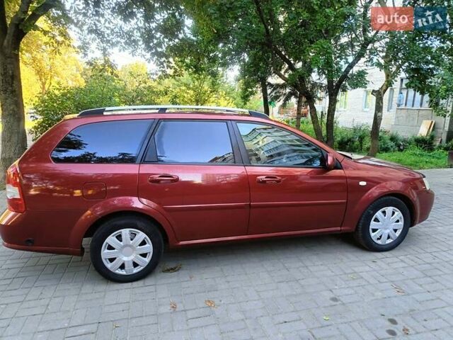 Красный Шевроле Лачетти, объемом двигателя 1.6 л и пробегом 220 тыс. км за 4300 $, фото 1 на Automoto.ua