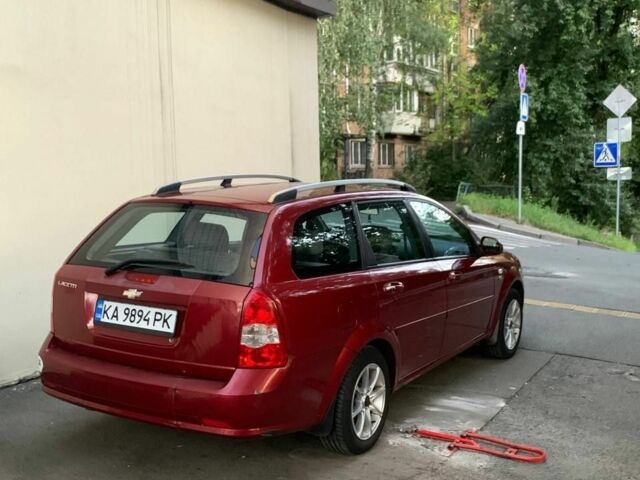 Красный Шевроле Лачетти, объемом двигателя 1.8 л и пробегом 240 тыс. км за 3300 $, фото 1 на Automoto.ua