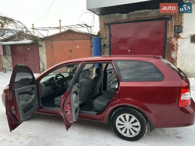 Красный Шевроле Лачетти, объемом двигателя 1.8 л и пробегом 219 тыс. км за 2699 $, фото 6 на Automoto.ua