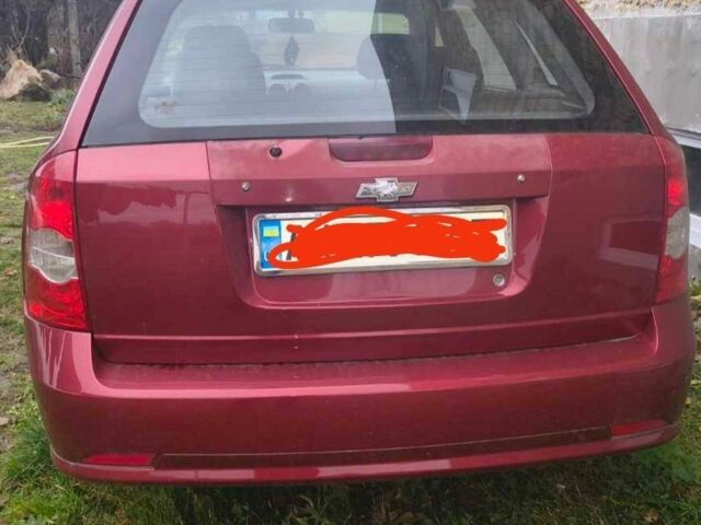 Красный Шевроле Лачетти, объемом двигателя 1 л и пробегом 5 тыс. км за 2489 $, фото 1 на Automoto.ua