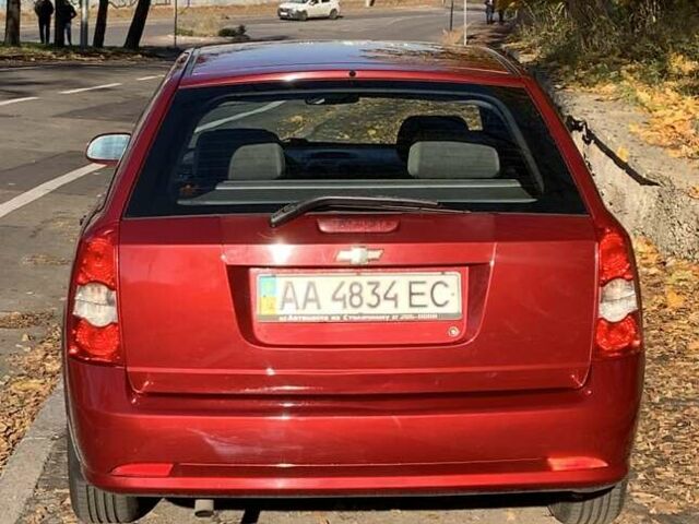 Красный Шевроле Лачетти, объемом двигателя 1.8 л и пробегом 179 тыс. км за 3900 $, фото 7 на Automoto.ua
