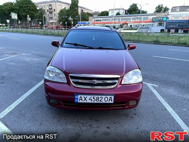 Красный Шевроле Лачетти, объемом двигателя 1.8 л и пробегом 280 тыс. км за 3900 $, фото 2 на Automoto.ua