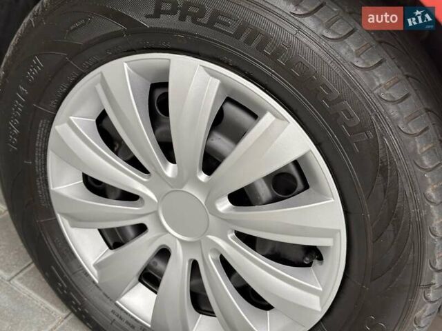 Красный Шевроле Лачетти, объемом двигателя 1.8 л и пробегом 220 тыс. км за 3300 $, фото 10 на Automoto.ua