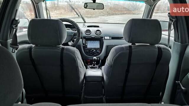 Красный Шевроле Лачетти, объемом двигателя 1.8 л и пробегом 235 тыс. км за 3900 $, фото 17 на Automoto.ua