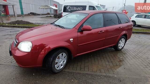 Красный Шевроле Лачетти, объемом двигателя 1.8 л и пробегом 235 тыс. км за 3900 $, фото 10 на Automoto.ua