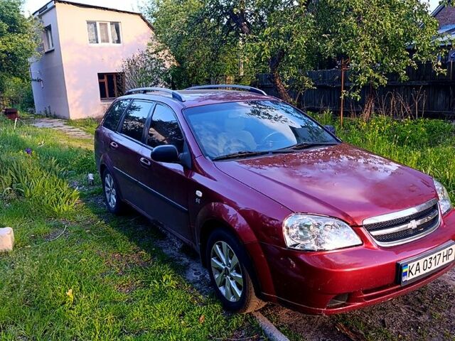 Красный Шевроле Лачетти, объемом двигателя 1.8 л и пробегом 300 тыс. км за 4750 $, фото 3 на Automoto.ua