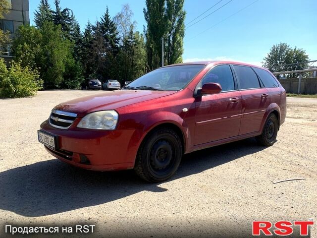 Красный Шевроле Лачетти, объемом двигателя 1.8 л и пробегом 250 тыс. км за 2750 $, фото 7 на Automoto.ua
