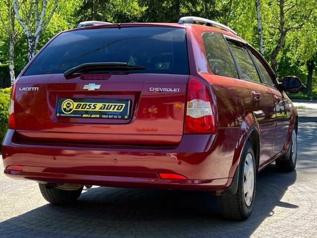 Красный Шевроле Лачетти, объемом двигателя 1.8 л и пробегом 107 тыс. км за 5400 $, фото 6 на Automoto.ua