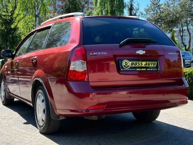 Красный Шевроле Лачетти, объемом двигателя 1.8 л и пробегом 107 тыс. км за 5400 $, фото 4 на Automoto.ua