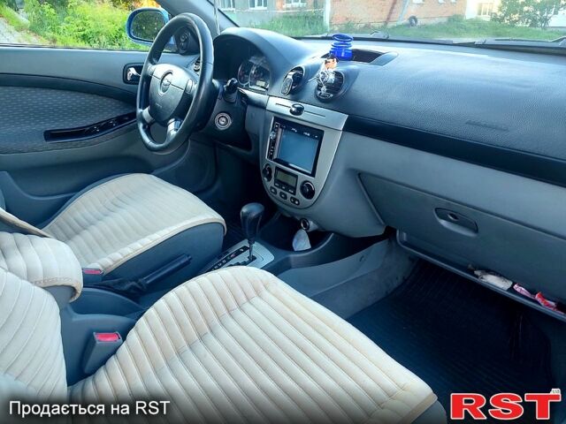 Шевроле Лачетті, об'ємом двигуна 1.8 л та пробігом 315 тис. км за 4300 $, фото 2 на Automoto.ua