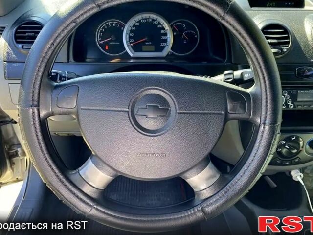 Шевроле Лачетти, объемом двигателя 1.6 л и пробегом 200 тыс. км за 3700 $, фото 3 на Automoto.ua