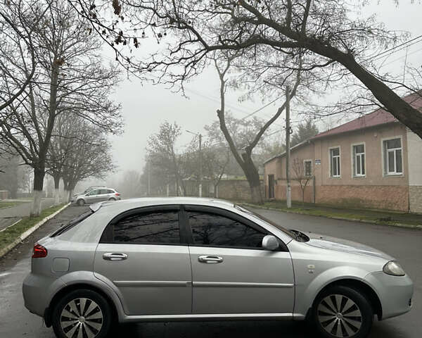 Шевроле Лачетти, объемом двигателя 1.6 л и пробегом 240 тыс. км за 3599 $, фото 3 на Automoto.ua