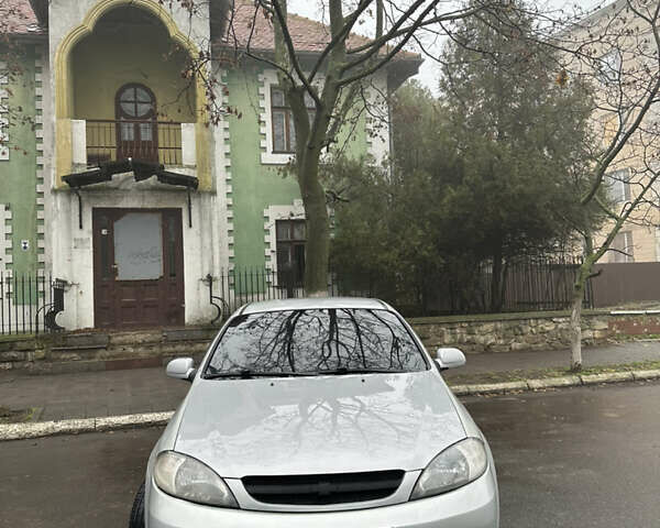 Шевроле Лачетти, объемом двигателя 1.6 л и пробегом 240 тыс. км за 3599 $, фото 5 на Automoto.ua