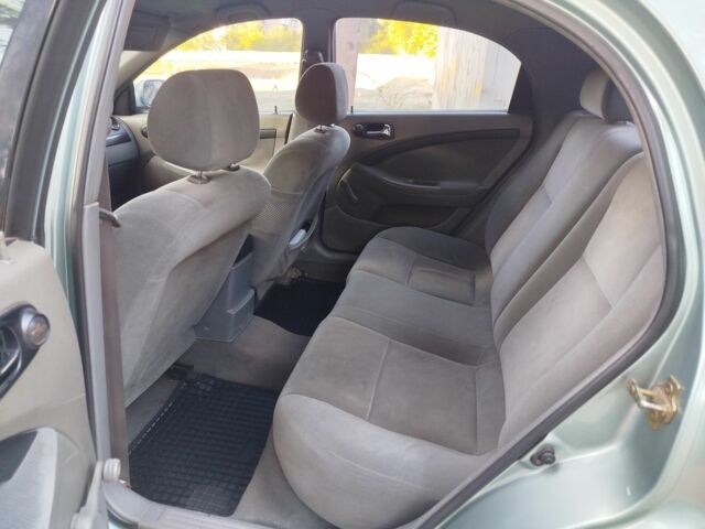 Шевроле Лачетти, объемом двигателя 1.8 л и пробегом 300 тыс. км за 2750 $, фото 9 на Automoto.ua