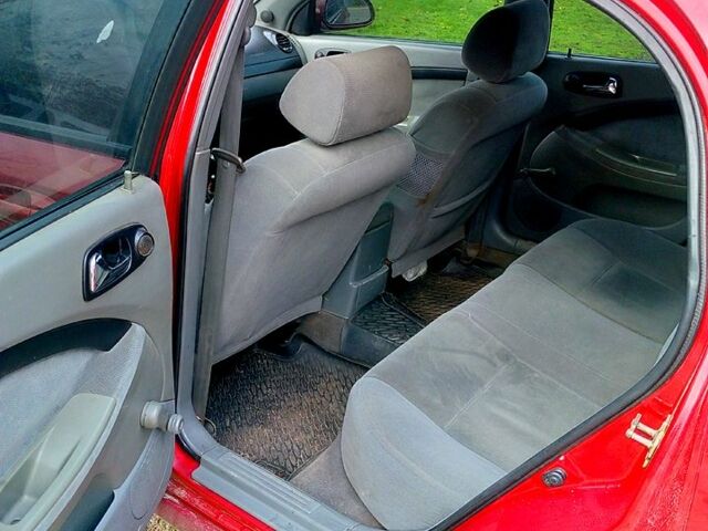 Шевроле Лачетті, об'ємом двигуна 1.8 л та пробігом 245 тис. км за 3850 $, фото 6 на Automoto.ua