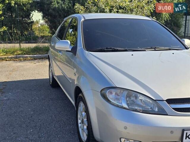 Шевроле Лачетти, объемом двигателя 1.8 л и пробегом 205 тыс. км за 4599 $, фото 14 на Automoto.ua