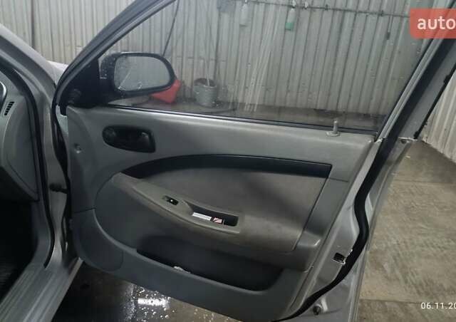 Шевроле Лачетти, объемом двигателя 1.8 л и пробегом 208 тыс. км за 4000 $, фото 11 на Automoto.ua