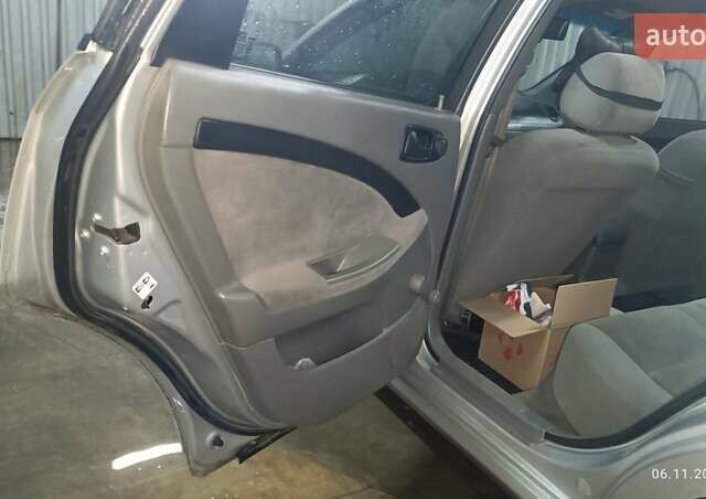 Шевроле Лачетти, объемом двигателя 1.8 л и пробегом 208 тыс. км за 4000 $, фото 8 на Automoto.ua