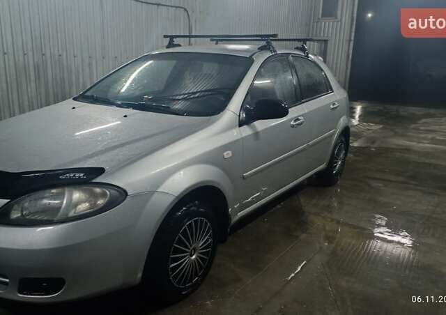 Шевроле Лачетти, объемом двигателя 1.8 л и пробегом 208 тыс. км за 4000 $, фото 4 на Automoto.ua