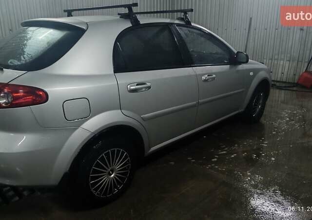 Шевроле Лачетти, объемом двигателя 1.8 л и пробегом 208 тыс. км за 4000 $, фото 2 на Automoto.ua