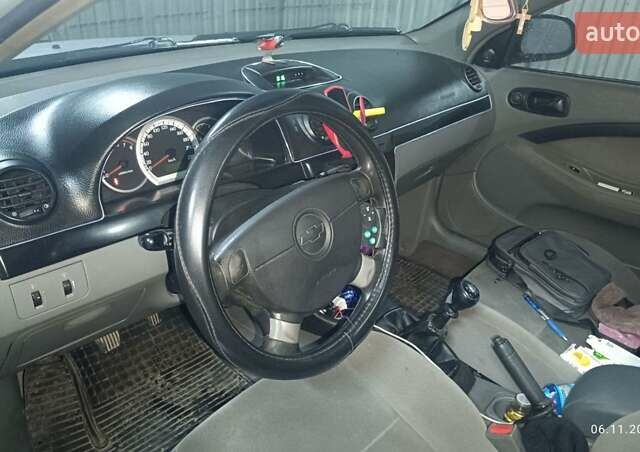 Шевроле Лачетти, объемом двигателя 1.8 л и пробегом 208 тыс. км за 4000 $, фото 10 на Automoto.ua