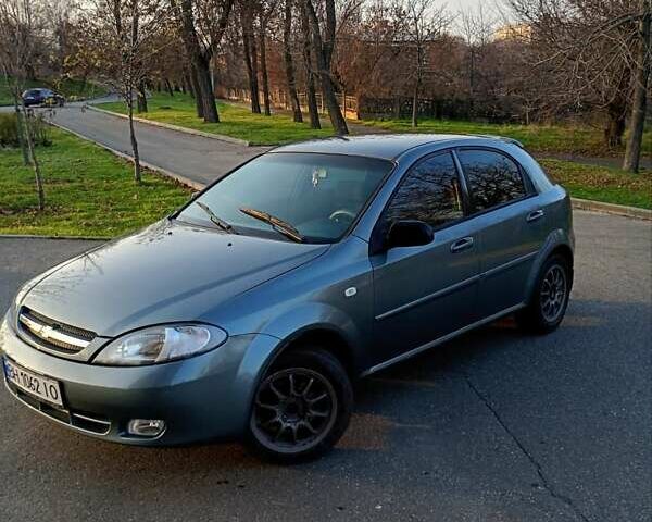 Шевроле Лачетти, объемом двигателя 1.6 л и пробегом 220 тыс. км за 3500 $, фото 1 на Automoto.ua