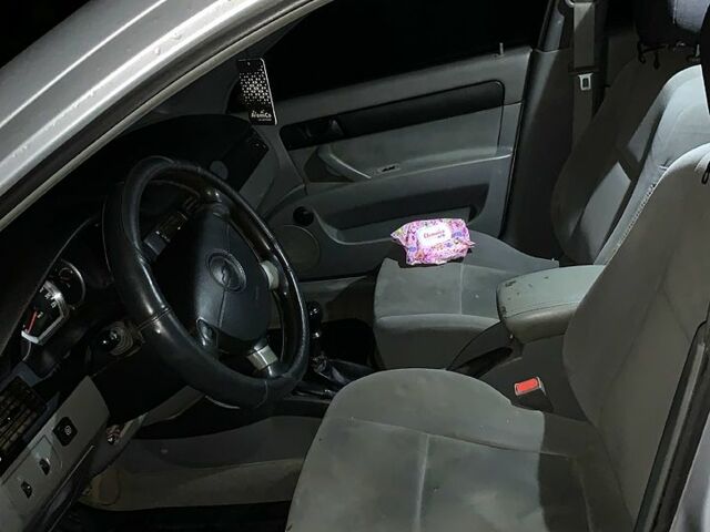 Шевроле Лачетти, объемом двигателя 1.6 л и пробегом 277 тыс. км за 2700 $, фото 1 на Automoto.ua