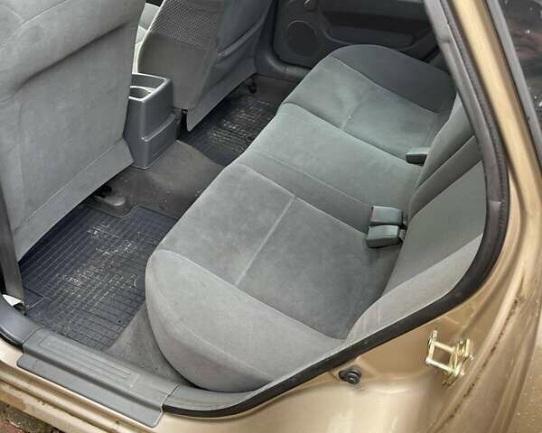 Шевроле Лачетті, об'ємом двигуна 1.6 л та пробігом 169 тис. км за 3000 $, фото 1 на Automoto.ua