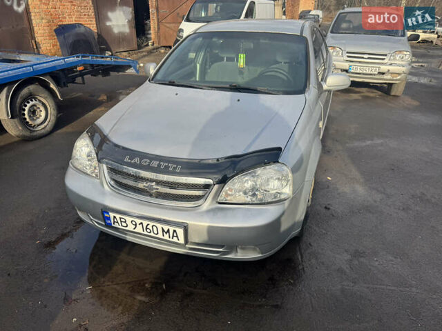 Шевроле Лачетти, объемом двигателя 1.8 л и пробегом 200 тыс. км за 2250 $, фото 1 на Automoto.ua