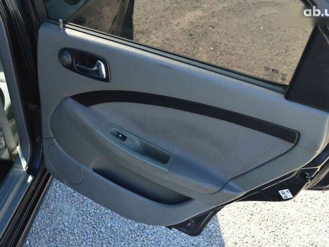 Шевроле Лачетті, об'ємом двигуна 0 л та пробігом 251 тис. км за 3950 $, фото 12 на Automoto.ua