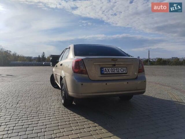 Шевроле Лачетти, объемом двигателя 1.6 л и пробегом 200 тыс. км за 3500 $, фото 2 на Automoto.ua