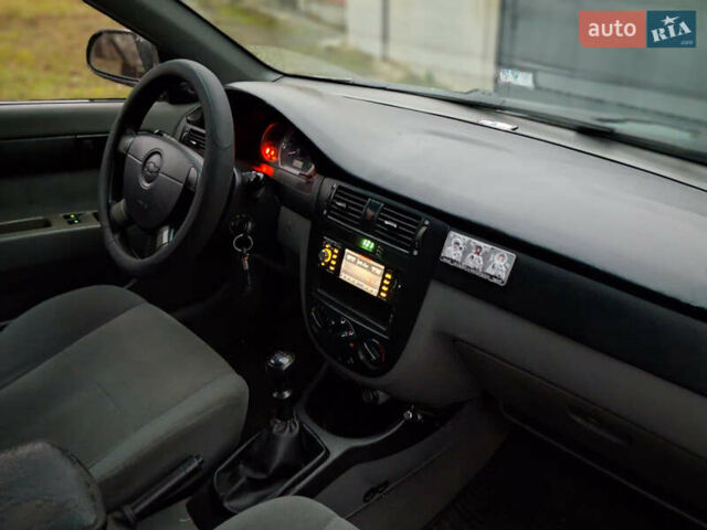 Шевроле Лачетти, объемом двигателя 1.6 л и пробегом 280 тыс. км за 2600 $, фото 6 на Automoto.ua