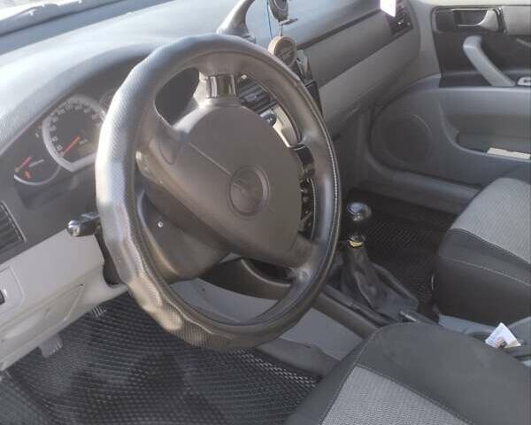 Шевроле Лачетти, объемом двигателя 1.6 л и пробегом 200 тыс. км за 3500 $, фото 5 на Automoto.ua