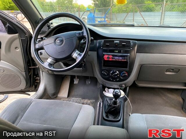 Шевроле Лачетти, объемом двигателя 1.8 л и пробегом 276 тыс. км за 3250 $, фото 5 на Automoto.ua