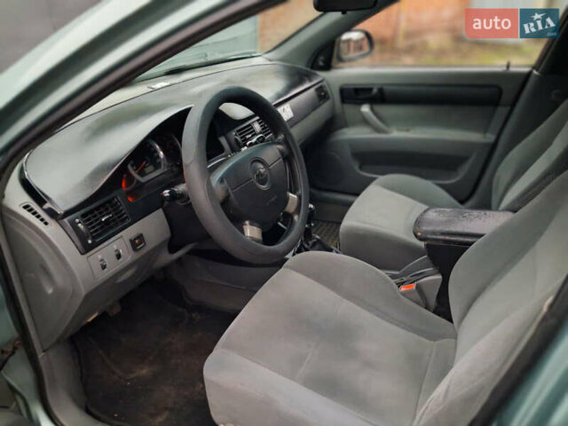 Шевроле Лачетти, объемом двигателя 1.6 л и пробегом 280 тыс. км за 2600 $, фото 5 на Automoto.ua