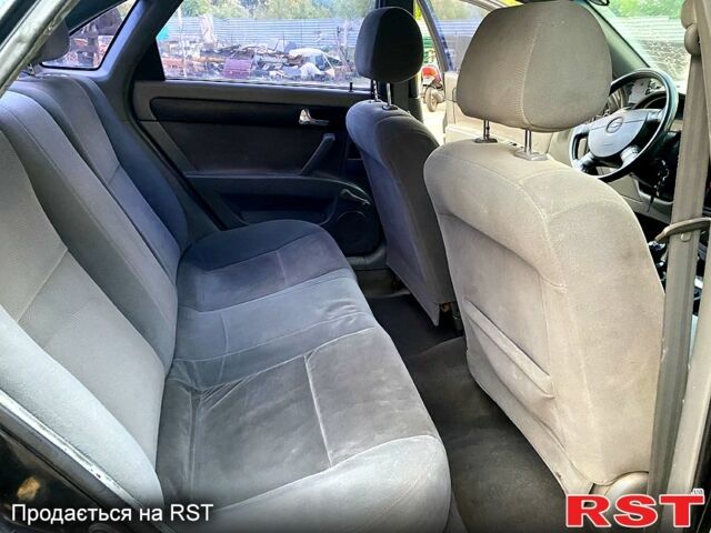 Шевроле Лачетти, объемом двигателя 1.8 л и пробегом 276 тыс. км за 3250 $, фото 8 на Automoto.ua