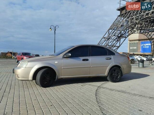 Шевроле Лачетти, объемом двигателя 1.6 л и пробегом 200 тыс. км за 3500 $, фото 1 на Automoto.ua