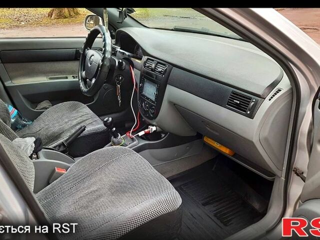 Шевроле Лачетти, объемом двигателя 1.6 л и пробегом 215 тыс. км за 4300 $, фото 5 на Automoto.ua