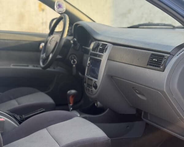 Шевроле Лачетті, об'ємом двигуна 1.8 л та пробігом 178 тис. км за 4300 $, фото 12 на Automoto.ua