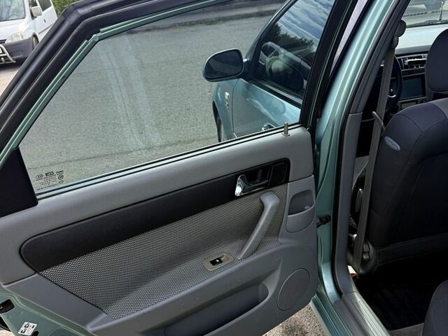 Шевроле Лачетті, об'ємом двигуна 1.8 л та пробігом 200 тис. км за 3200 $, фото 5 на Automoto.ua