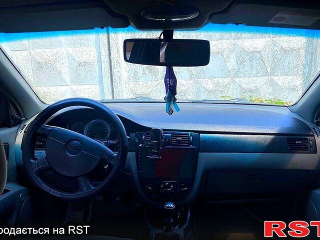 Шевроле Лачетти, объемом двигателя 1.6 л и пробегом 230 тыс. км за 3800 $, фото 4 на Automoto.ua