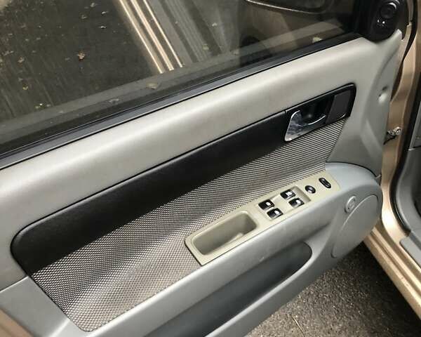 Шевроле Лачетти, объемом двигателя 1.8 л и пробегом 235 тыс. км за 4100 $, фото 6 на Automoto.ua