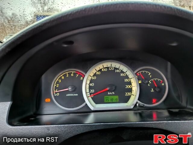 Шевроле Лачетти, объемом двигателя 1.6 л и пробегом 351 тыс. км за 3200 $, фото 5 на Automoto.ua