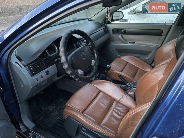 Шевроле Лачетти, объемом двигателя 1.6 л и пробегом 360 тыс. км за 3900 $, фото 6 на Automoto.ua