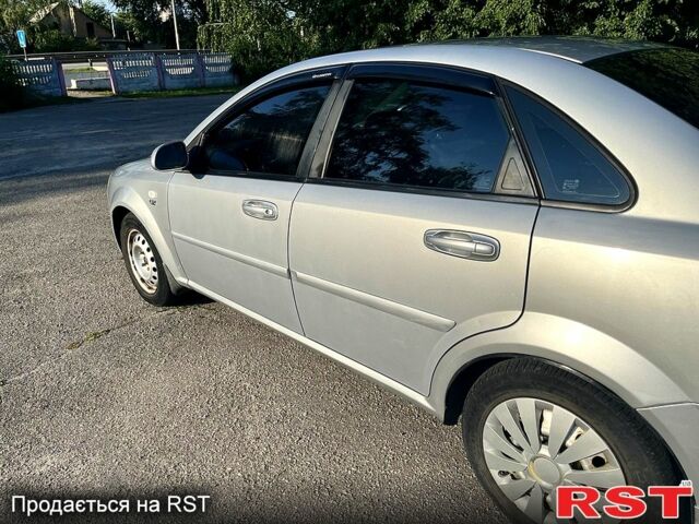 Шевроле Лачетти, объемом двигателя 1.8 л и пробегом 240 тыс. км за 3700 $, фото 7 на Automoto.ua