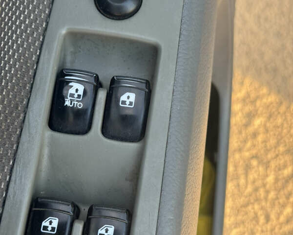 Шевроле Лачетті, об'ємом двигуна 1.8 л та пробігом 178 тис. км за 4300 $, фото 14 на Automoto.ua